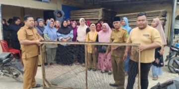 Anggota DPRD H.Ijas Kori Salurkan Bantuan Aspirasi ke Masyarakat 