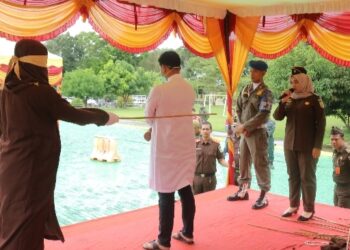 Sebanyak 13 Terpidana Jalani Hukuman uqubat cambuk di Kejari Abdya