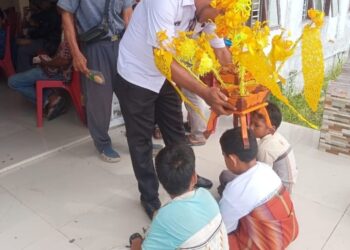 Pj Penghulu Darussalam Hadiri Acara Khitanan Massal Anak Sholeh