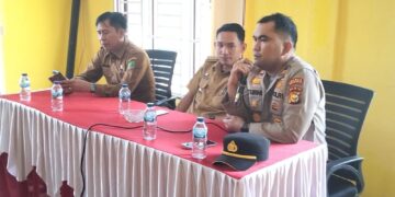 Polsek Sinaboi Sosialisasikan Pencegahan Karhutla di Kantor Camat