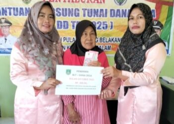 Sebanyak 27 KPM Terima BLT DD, Warga Pulau Halang Belakang Senang 