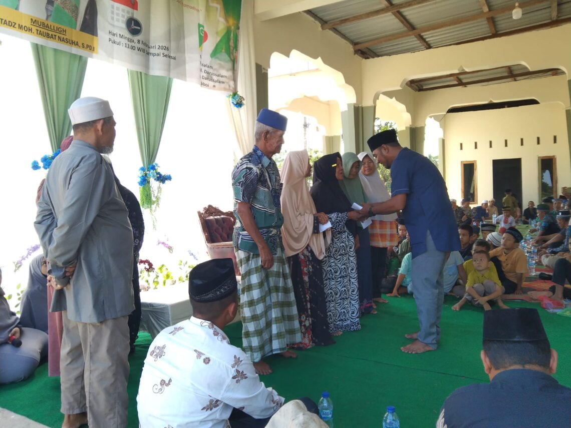 PemKep Darussalam Sambut Bulan Suci Ramadhan dengan Menyantuni Anak Yatim dan Lansia