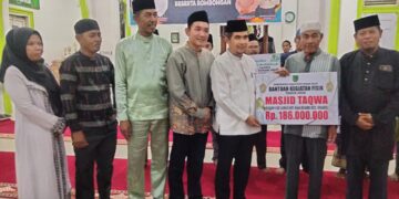 Asisten I Bidang Pemerintahan dan Kesra Sekdakab Rohil Safari Ramadhan ke Sinaboi 