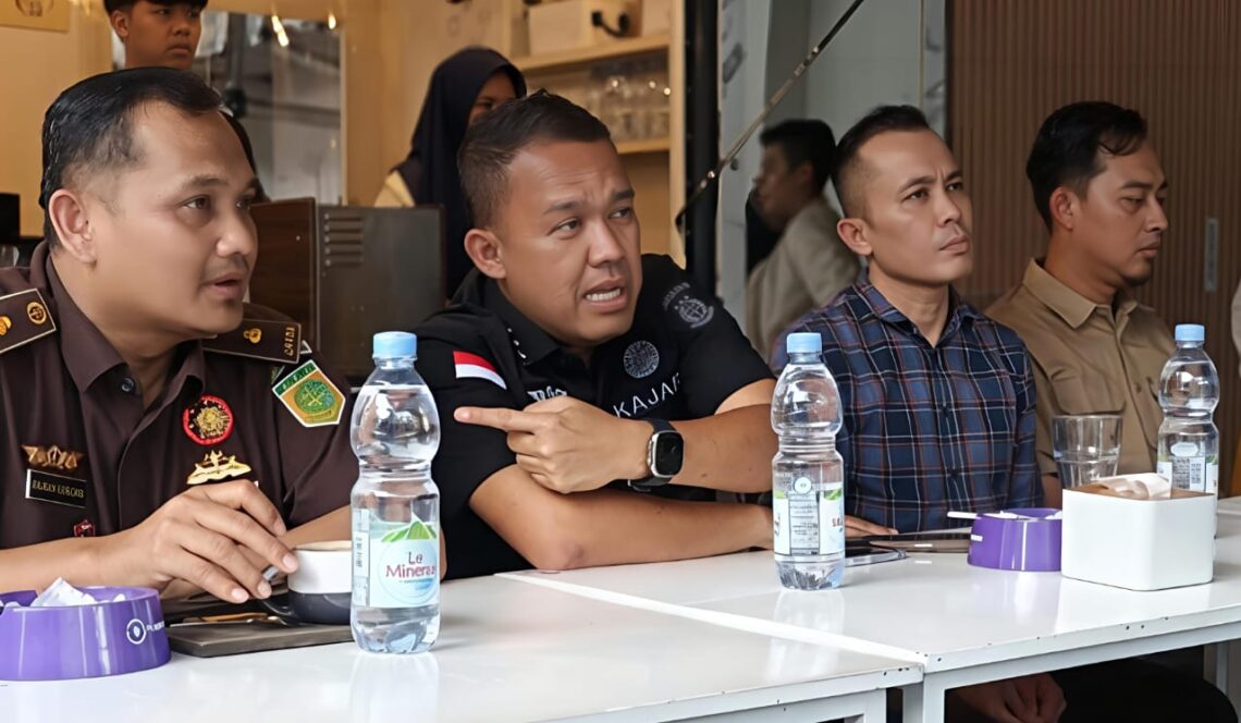 Pertemuan dengan Puluhan Insan Pers, Kajari Rohil Sampaikan Pesan Tegas!