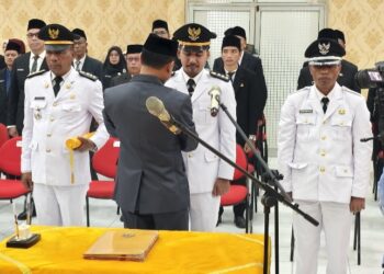 Kegiatan pelantikan dan pengambilan sumpah/janji jabatan 43 Pejabat di Lingkungan Pemerintahan Kabupaten Rokan Hilir (f: Hendri)