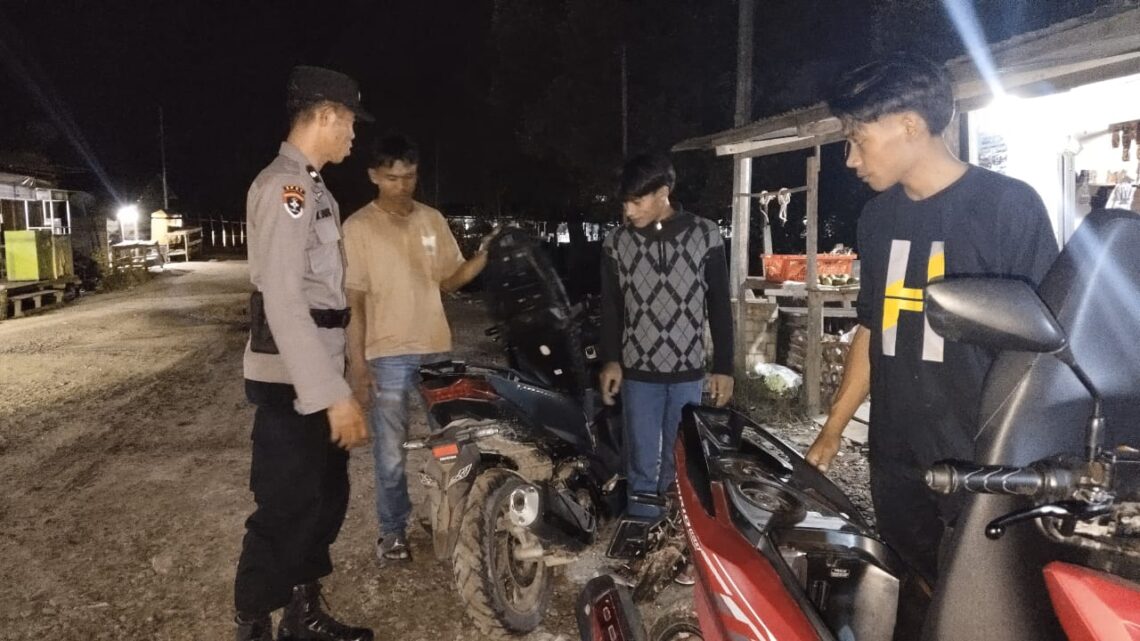 Antisipasi Gangguan Kamtibmas di Hari Libur, Polsek Sinaboi Gelar Patroli KRYD