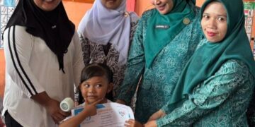 Ketua TP PKK Kecamatan Sinaboi Nanda Sabrina Kunjungi Posyandu Kemuning