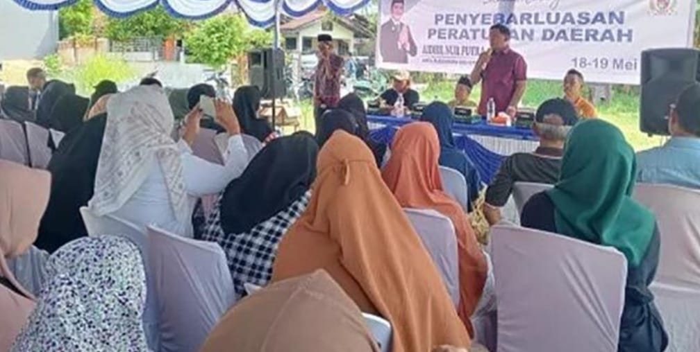 Anggota DPRD Pekanbaru Sosialisasikan Perda Kawasan Tanpa Rokok