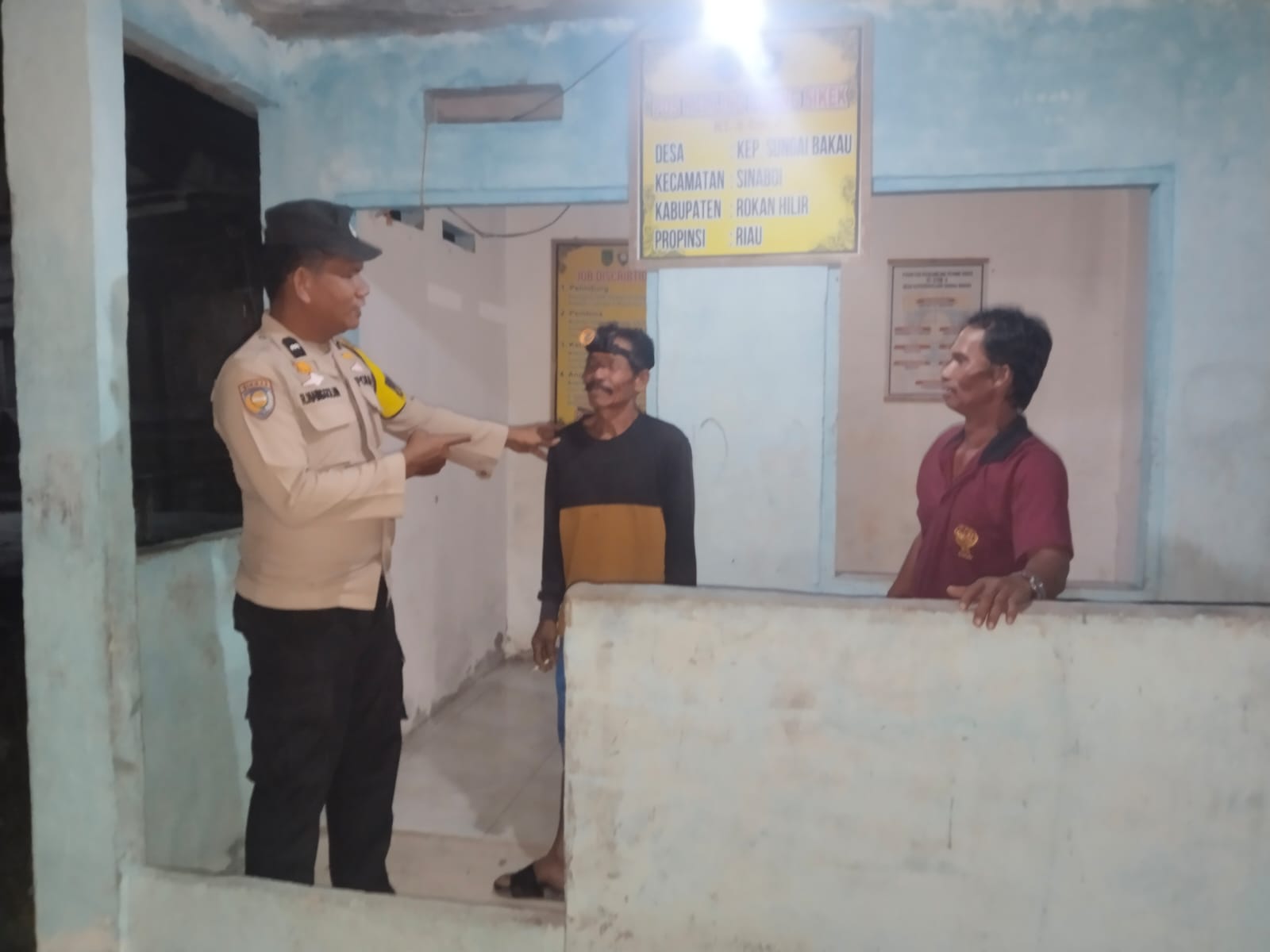 Polsek Sinaboi Ajak Warga Aktifkan Satkamling Jaga Kamtibmas