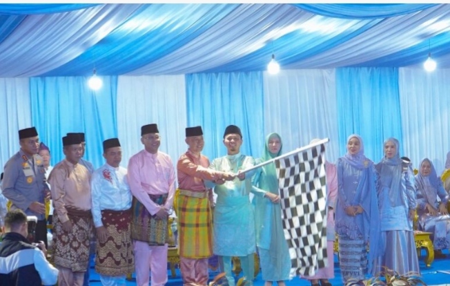 Ketua DPRD Pekanbaru Lepas Pawai Takbir Idul Adha 1448 Hijriah 